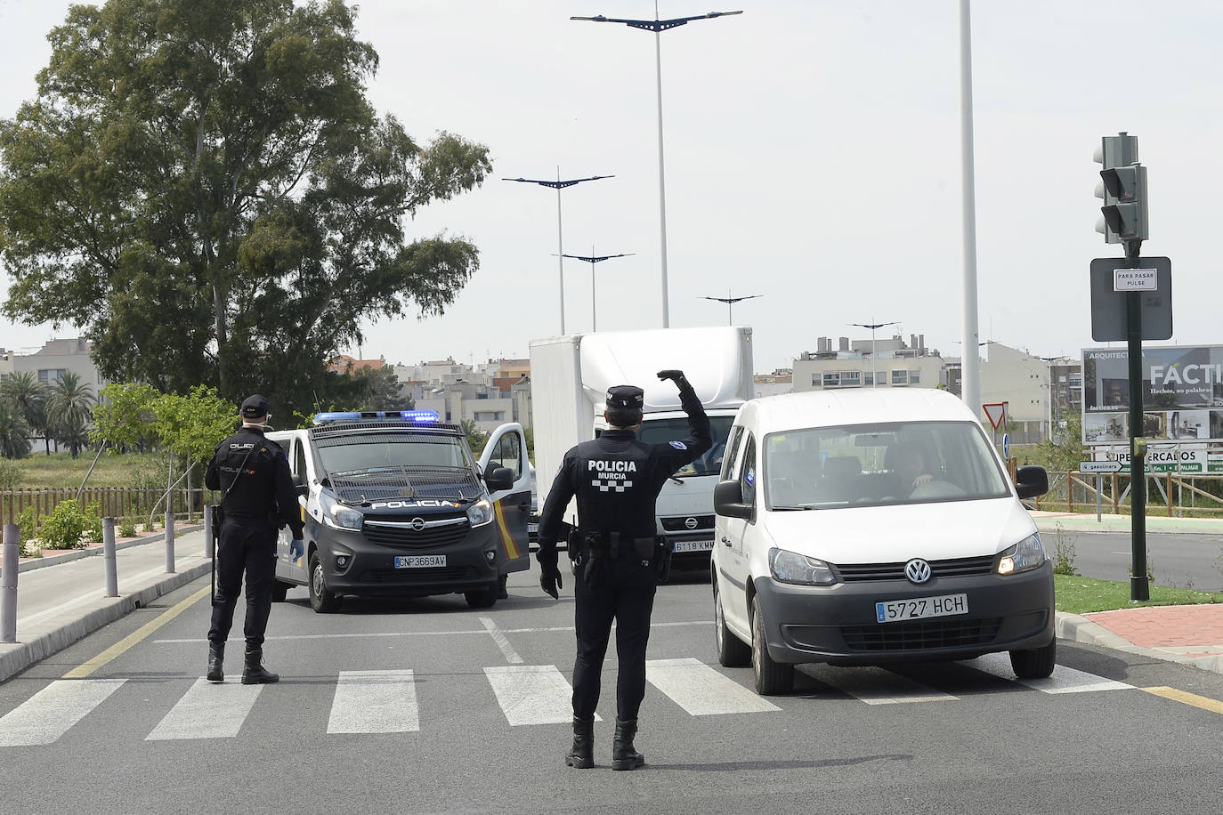 Fotos: Blindaje en las ciudades para evitar los viajes a las residencias de la costa