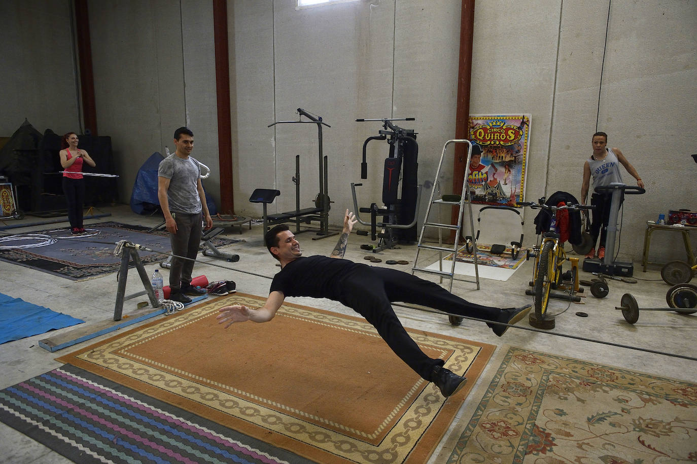 Fotos: Malabaristas y payasos en cuarentena