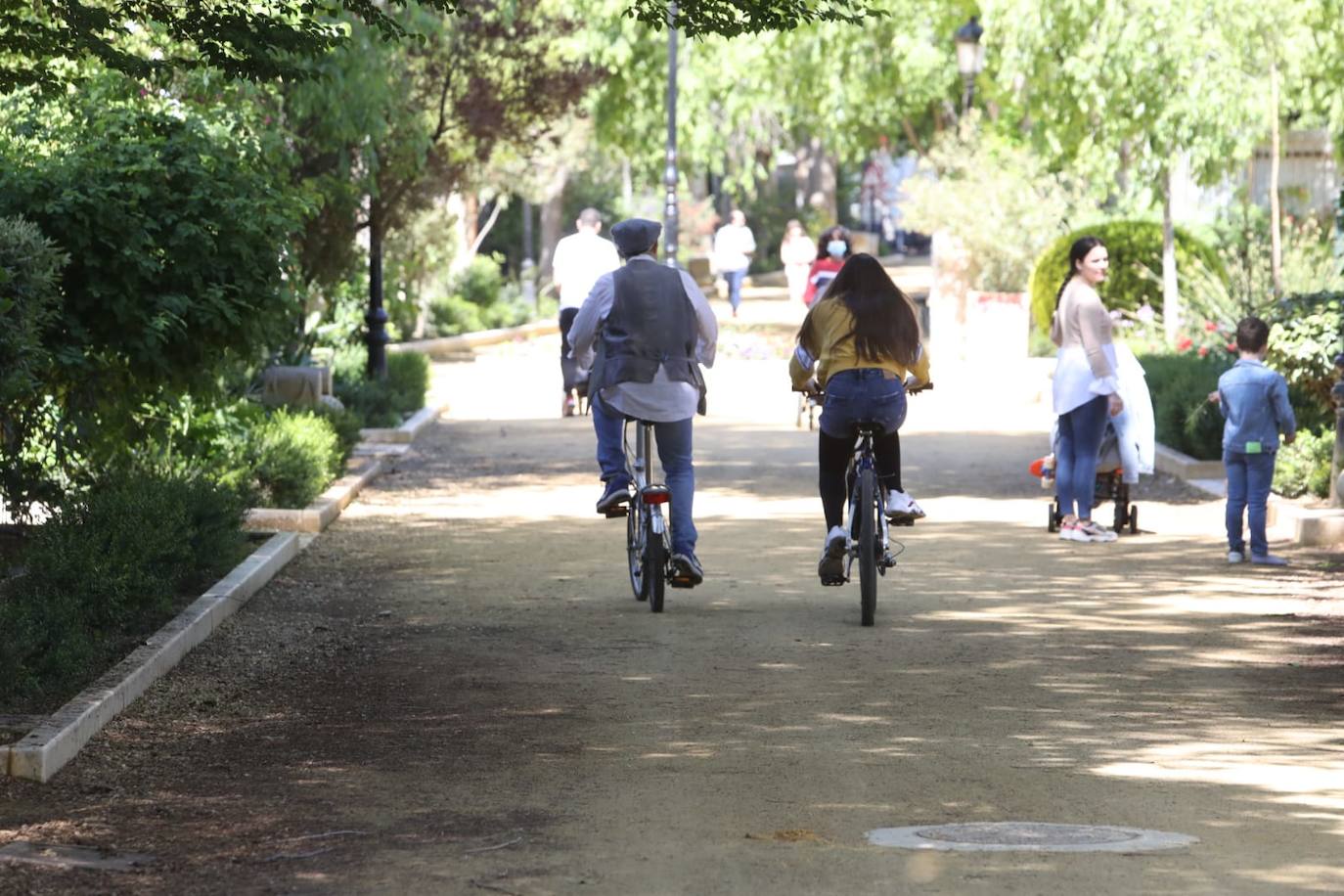 Fotos: Los niños vuelven a pasear por las calles de la Región