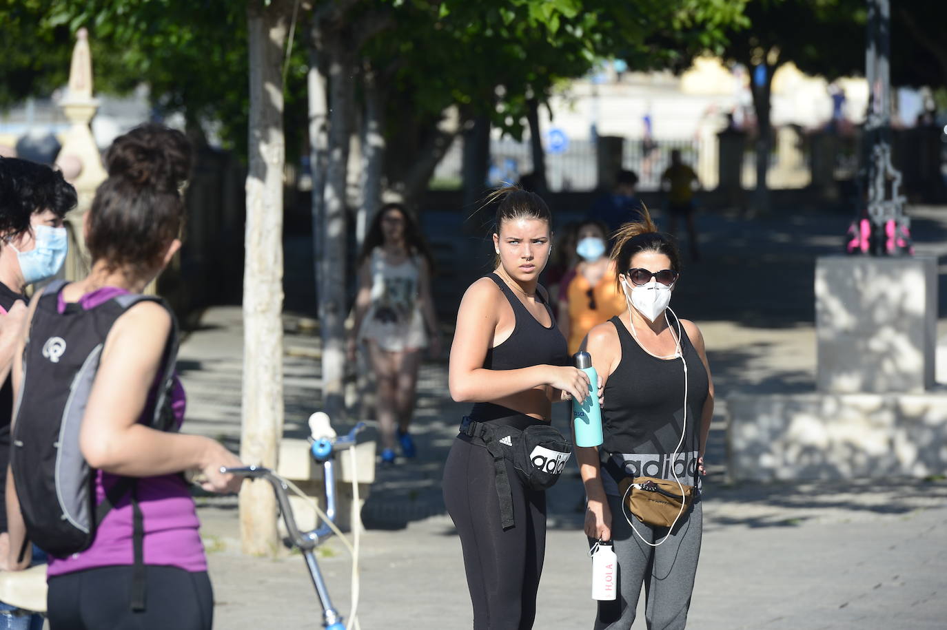 Fotos: Los murcianos salen a pasear y hacer deporte tras más de un mes de confinamiento