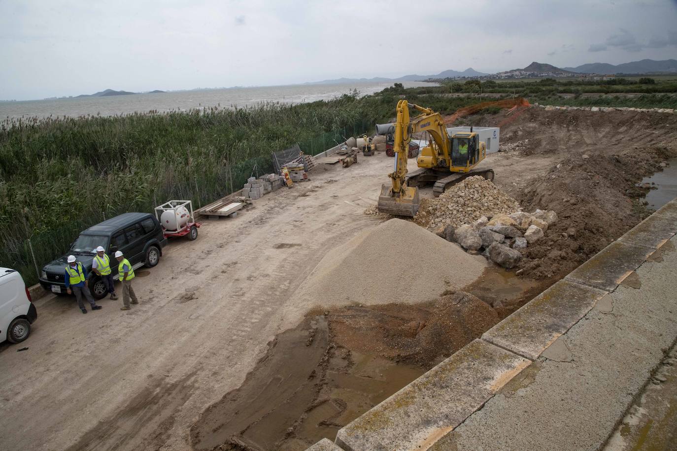 Fotos: La CHS da el primer paso para blindar el acuífero del Mar Menor
