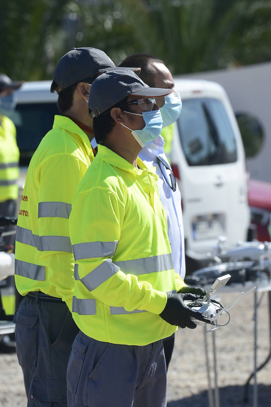 Fotos: Un helicóptero se une a la guerra contra el mosquito tigre en Murcia
