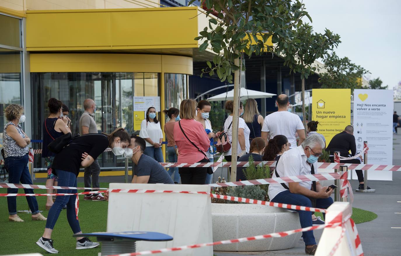 Fotos: Los centros comerciales vuelven tras más de dos meses