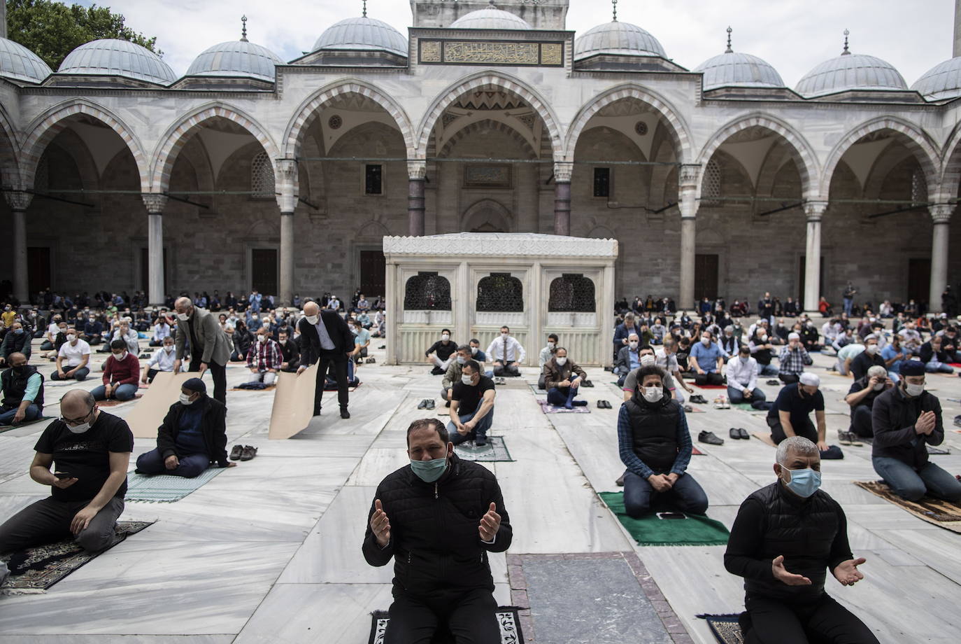 Fotos: La mezquita de Solimán abre sus puertas
