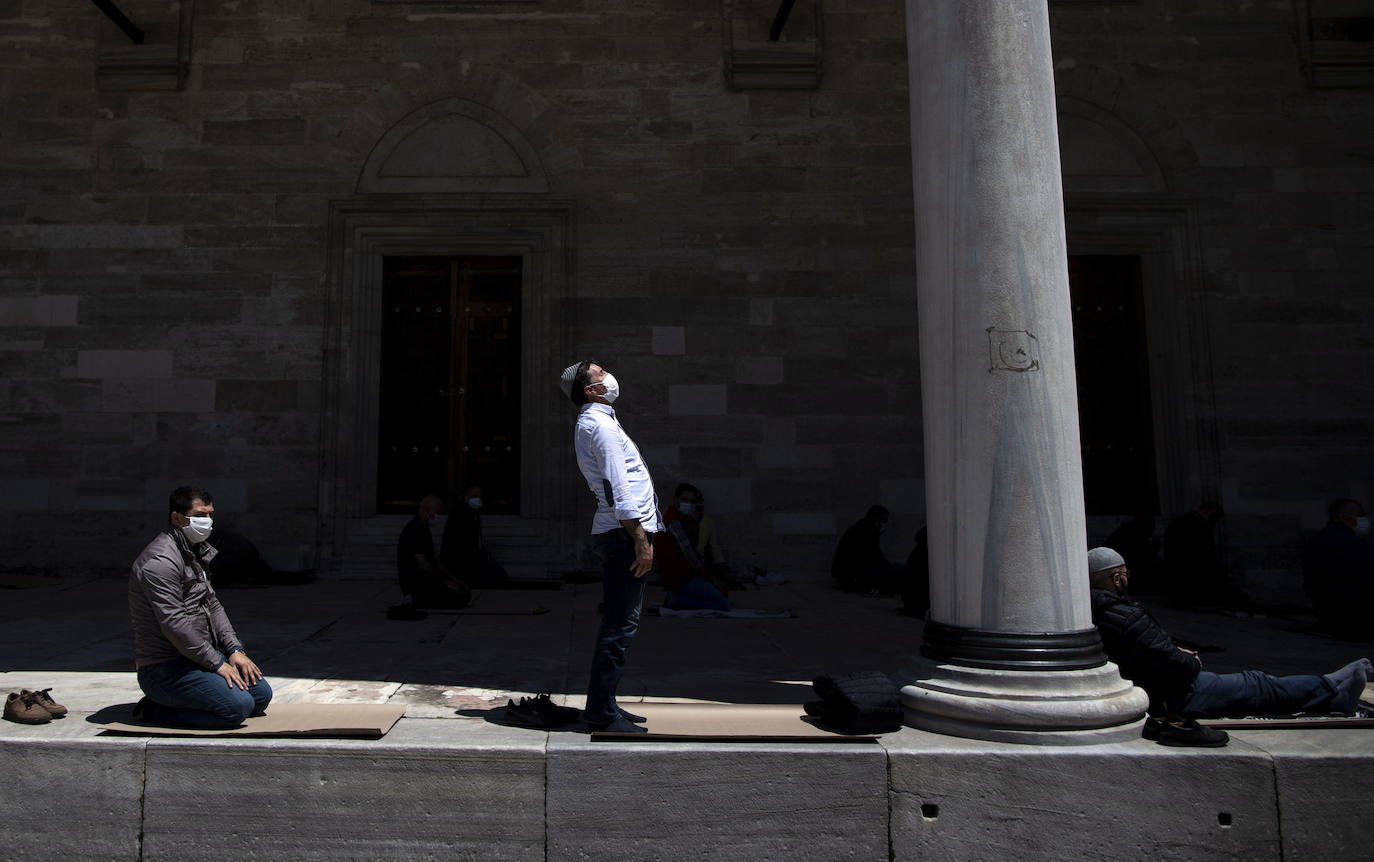 Fotos: La mezquita de Solimán abre sus puertas