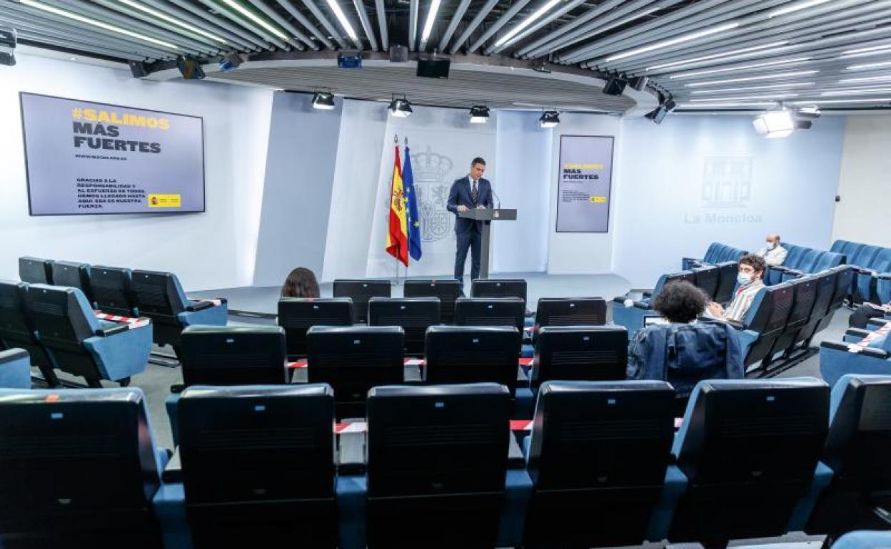 Pedro Sánchez, tras la reunión con los presidentes autonómicos. 