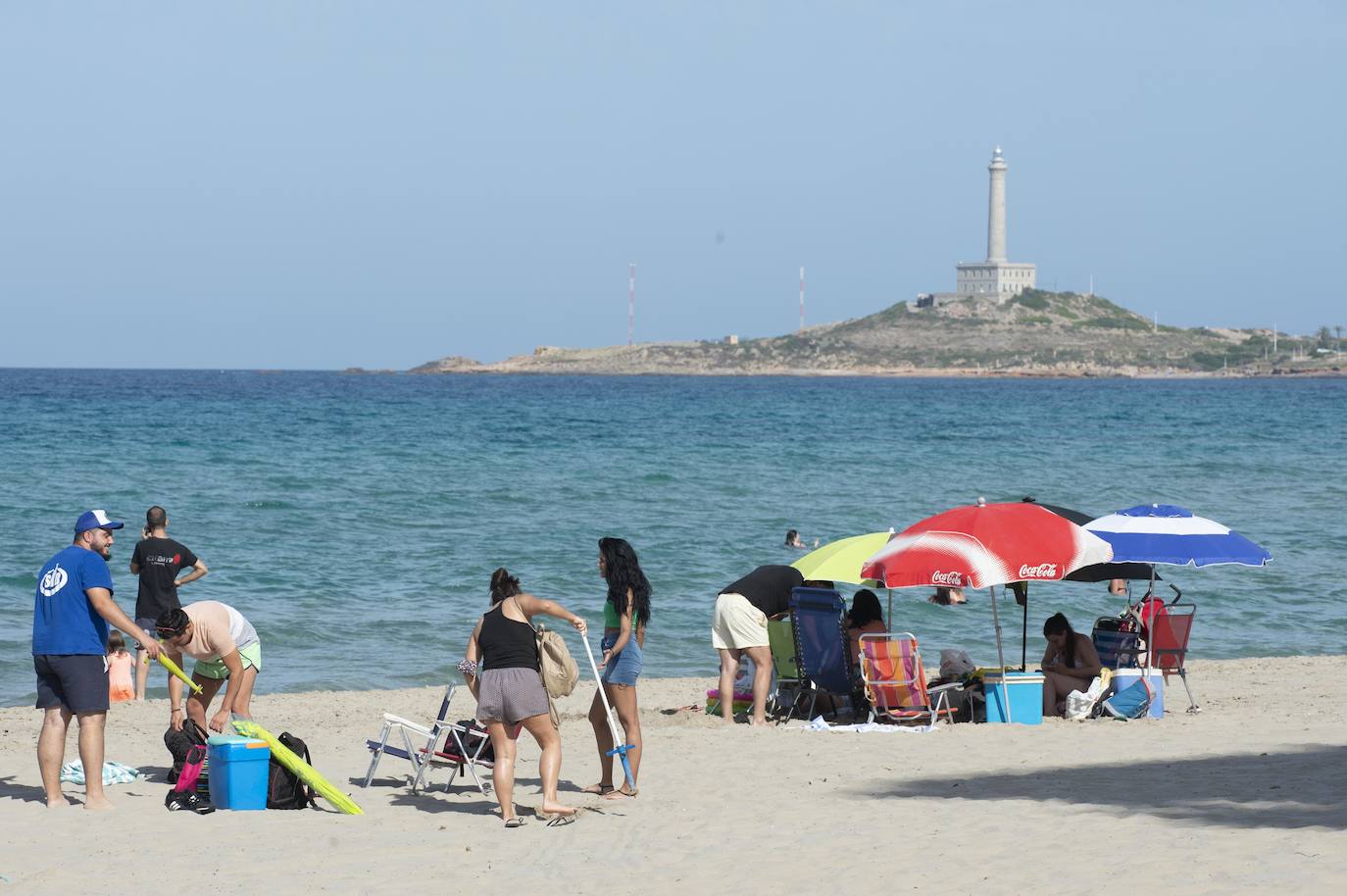 Fotos: La Comunidad no limitará el aforo en las playas tras las quejas de alcaldes de la costa