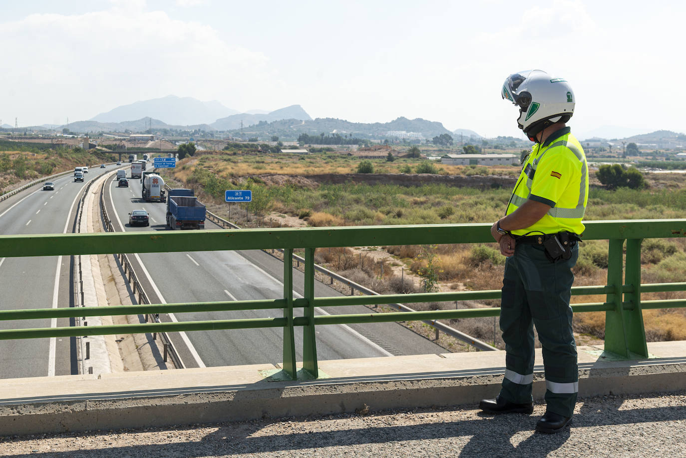 Fotos: Los desplazamientos por carretera en la Region caen un 20% pese al fin de las restricciones