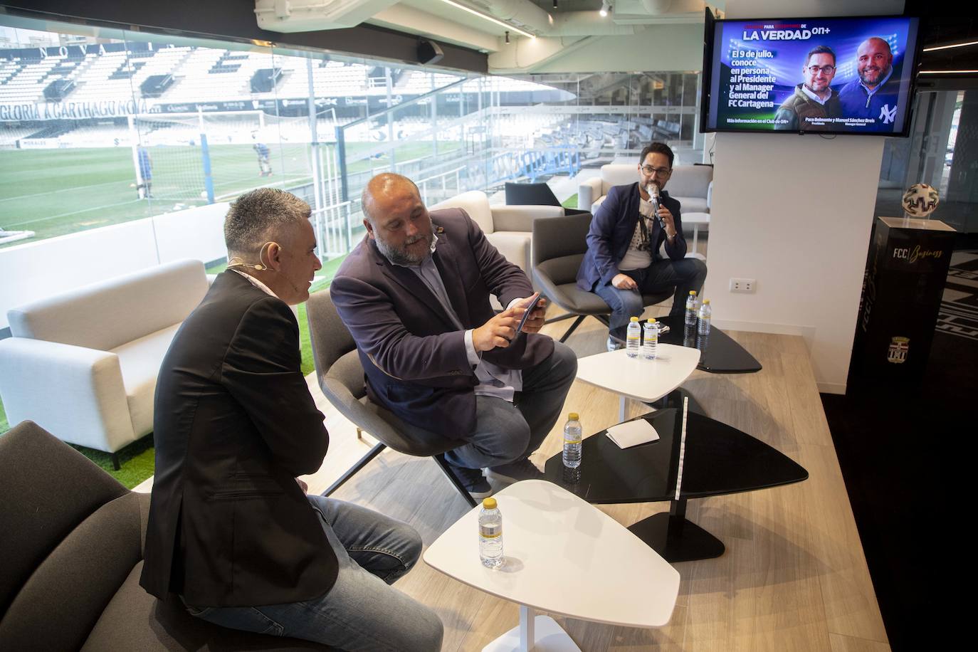 Fotos: Belmonte y Breis, con los suscriptores de LA VERDAD