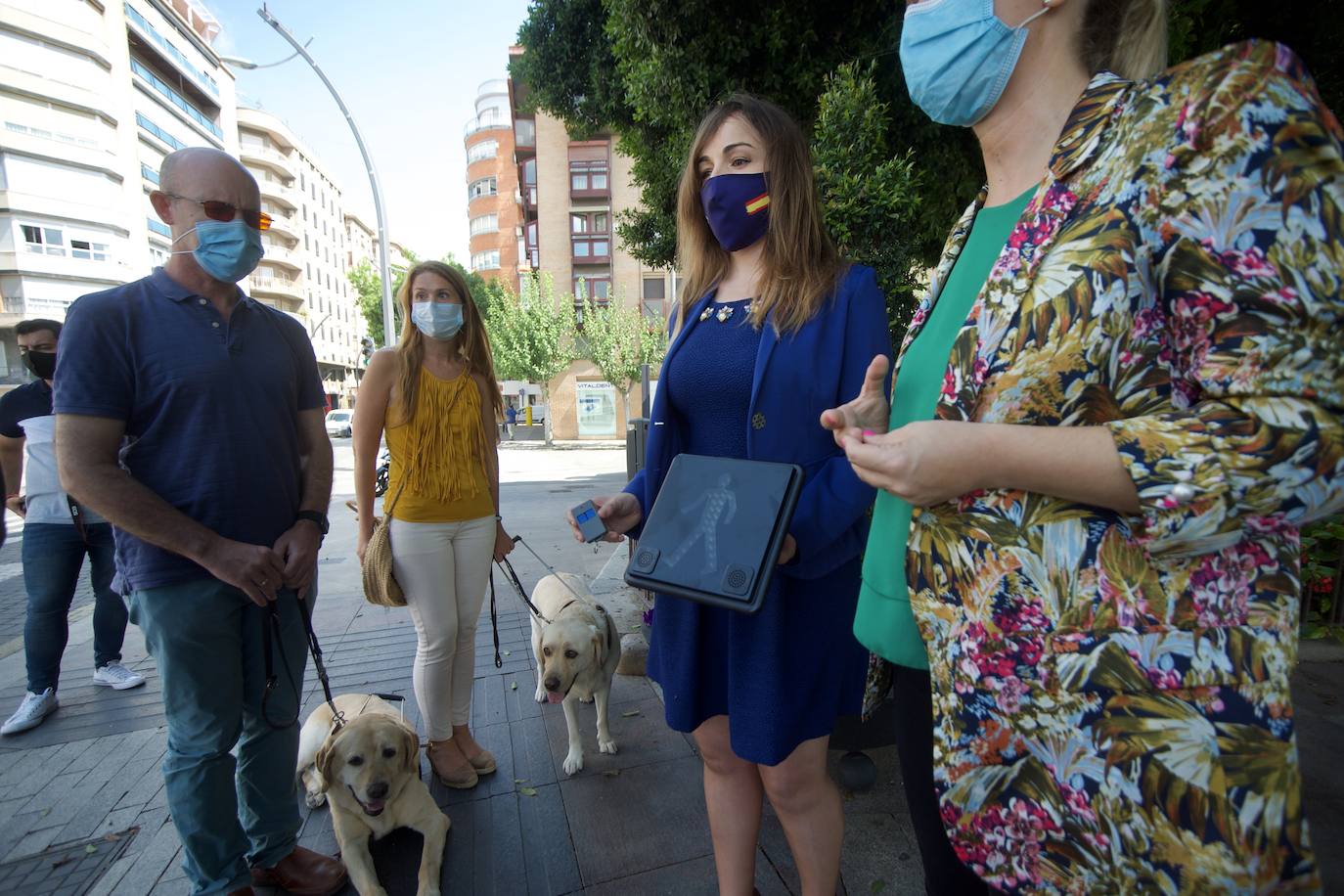 Fotos: Más semáforos &#039;smart&#039; en Murcia para garantizar la seguridad de las personas ciegas