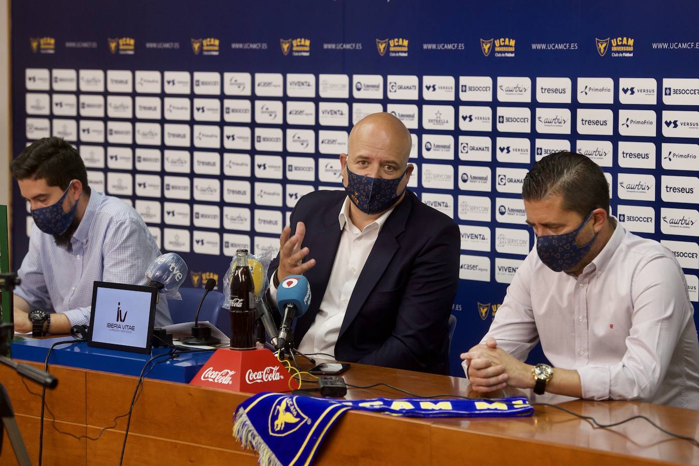 Fotos: El UCAM Murcia congela los precios de los abonos para la próxima temporada