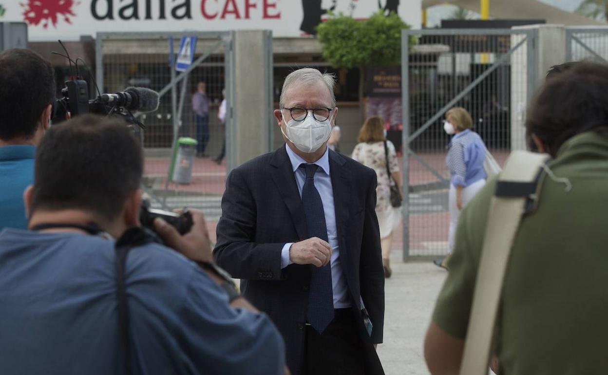 Valcárcel, a las puertas de la Ciudad de la Justicia en una foto de archivo.