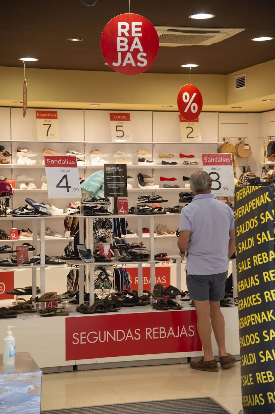 Fotos: Sigue la campaña de rebajas en Cartagena