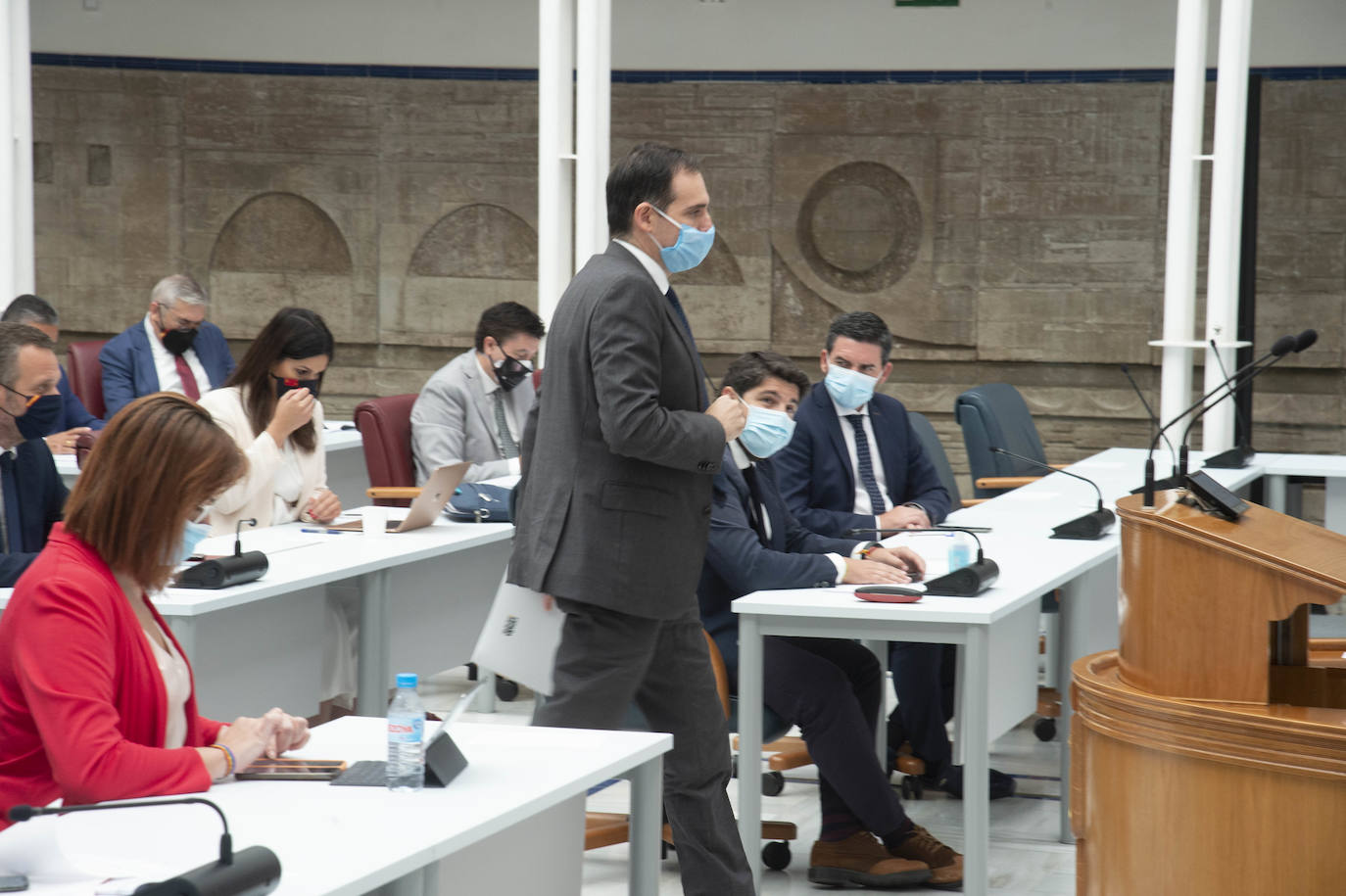 Fotos: La Asamblea aprueba la Ley de Protección y Recuperación del Mar Menor