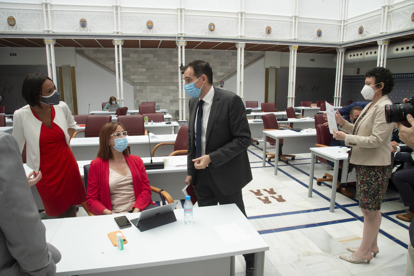 Fotos: La Asamblea aprueba la Ley de Protección y Recuperación del Mar Menor