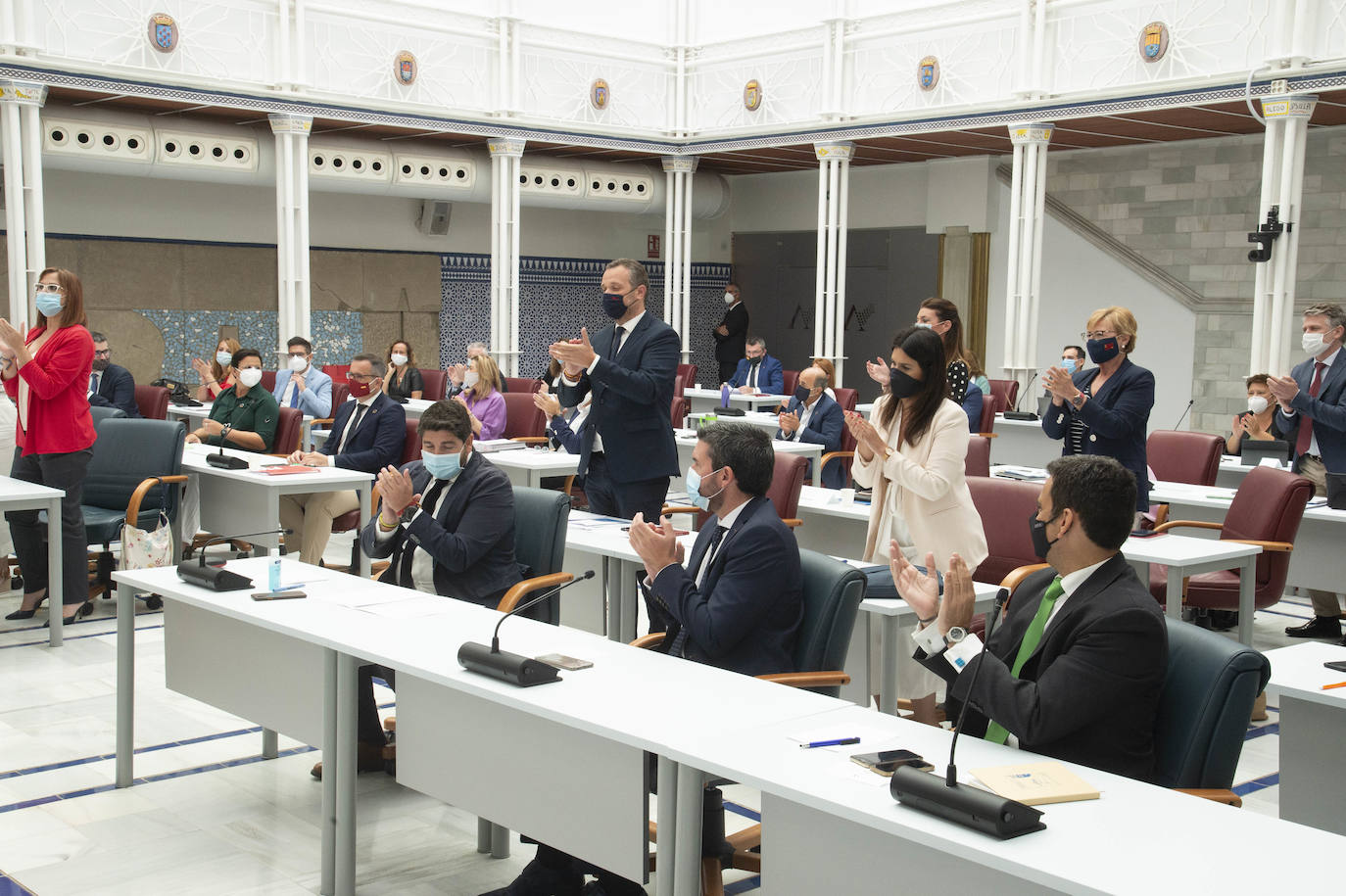 Fotos: La Asamblea aprueba la Ley de Protección y Recuperación del Mar Menor