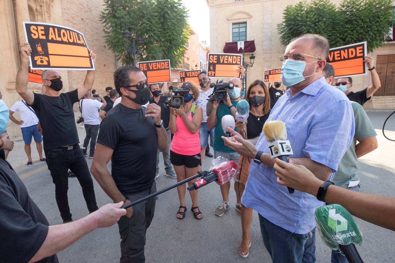 Fotos: La Comunidad confina a los 32.000 habitantes de Totana dentro del municipio