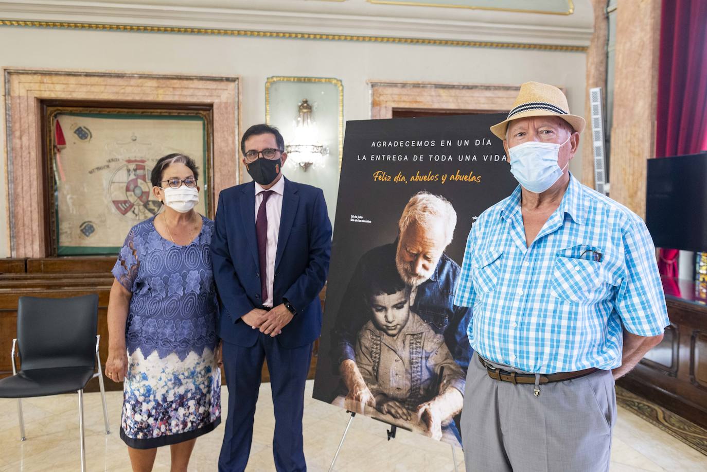 Fotos: Homenaje a los abuelos en Murcia