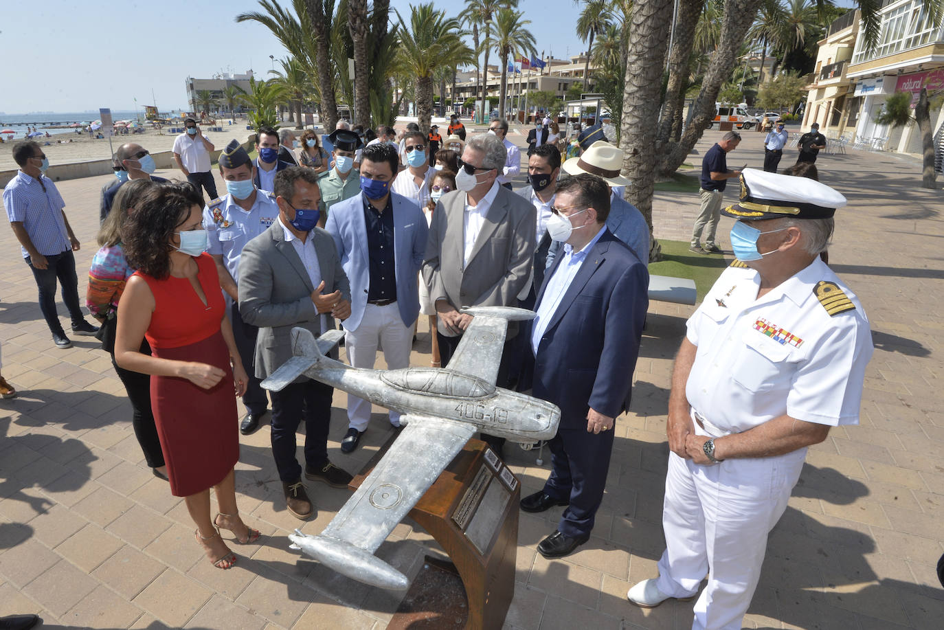 Fotos: Cinco aviones en miniatura &#039;aterrizan&#039; en La Ribera