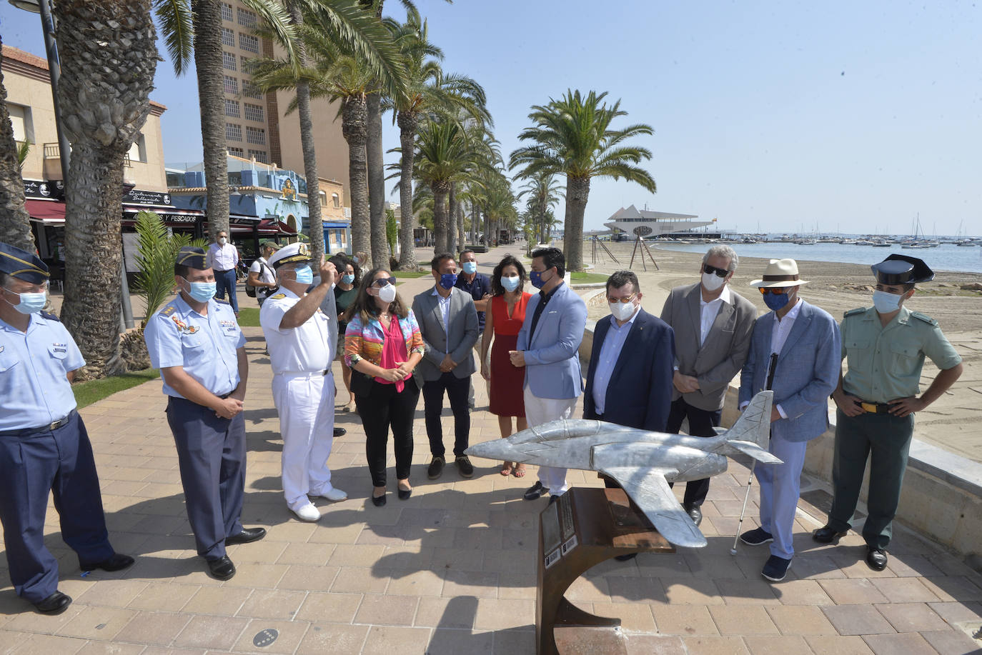 Fotos: Cinco aviones en miniatura &#039;aterrizan&#039; en La Ribera