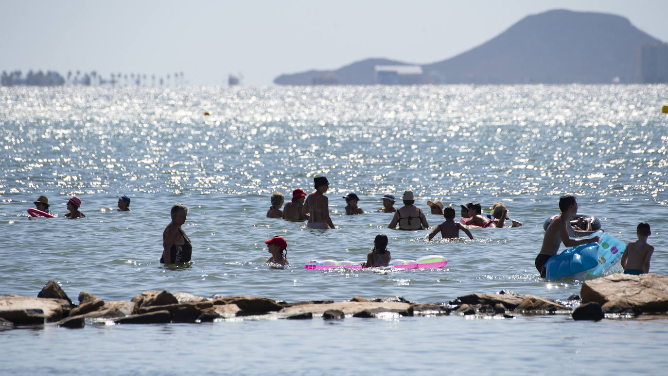 Fotos: Playas del Mar Menor durante este mes de agosto