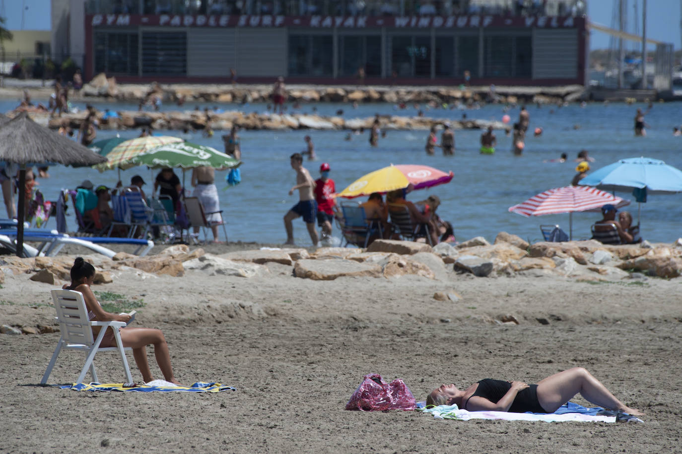 Fotos: Playas del Mar Menor durante este mes de agosto