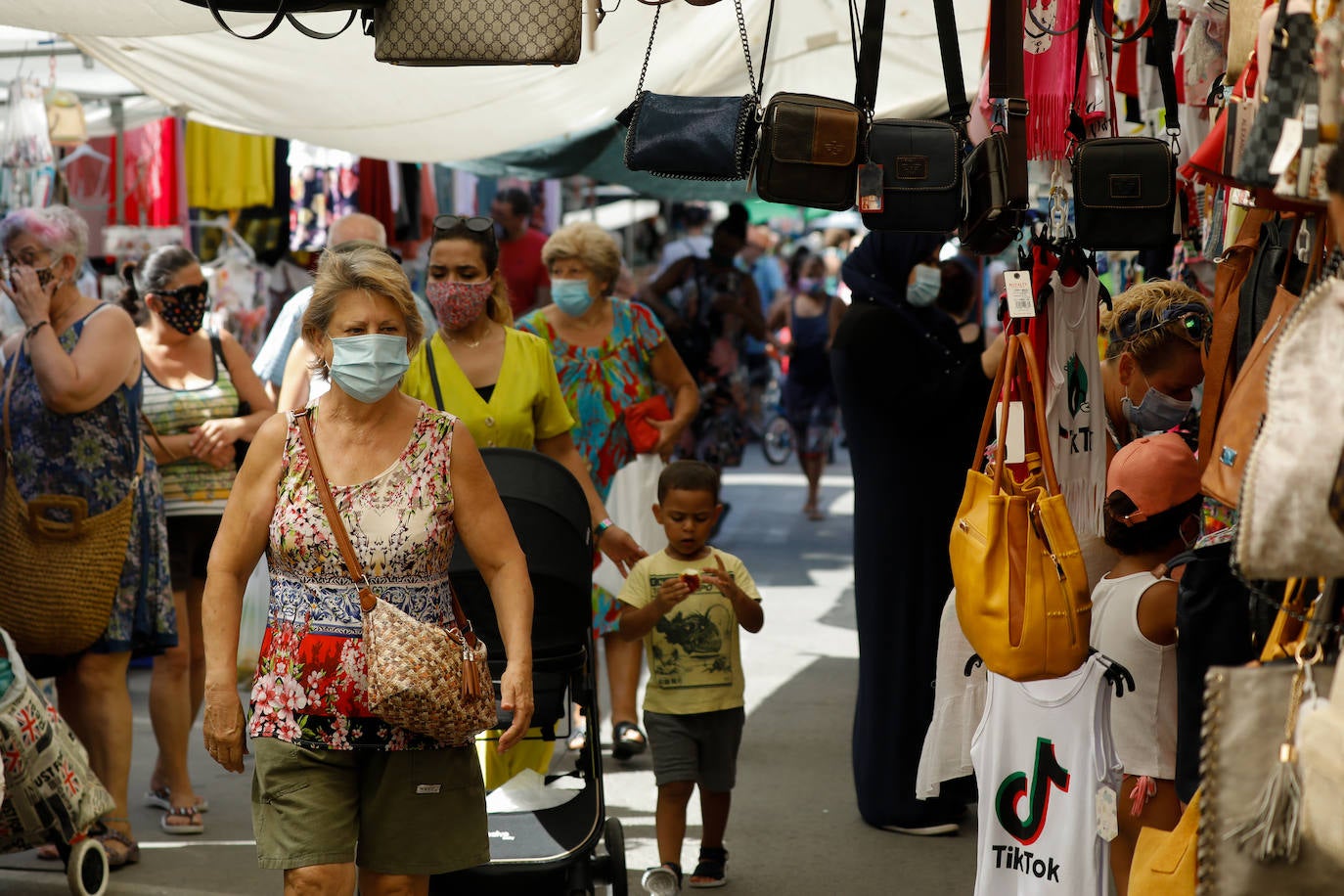 Fotos: Turismo en la playa de Lo Pagán