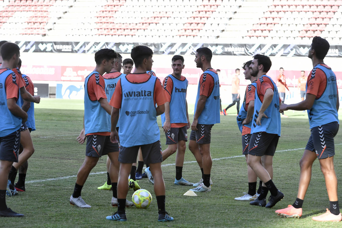 Fotos: El Real Murcia vuelve a entrenar