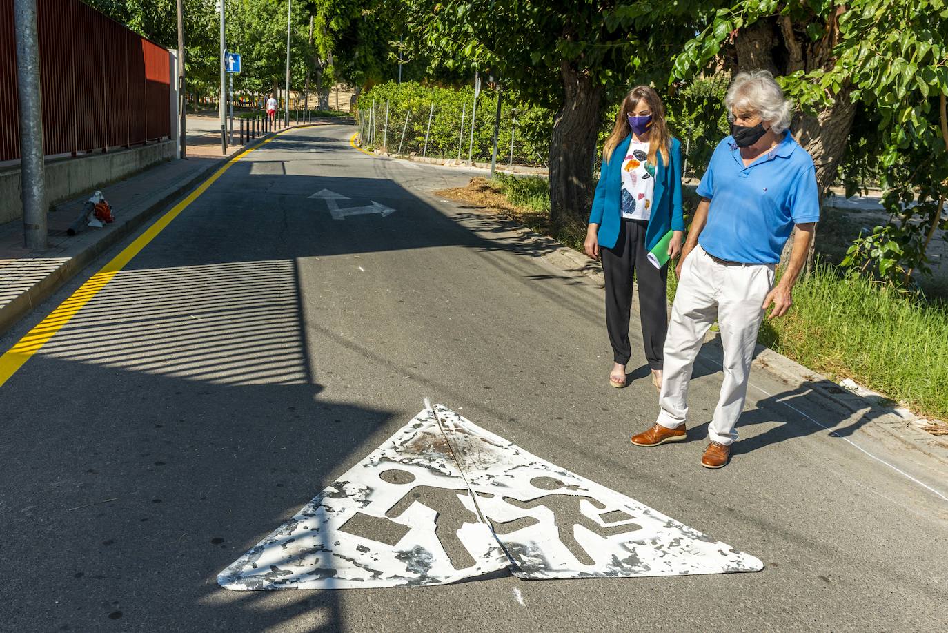 Fotos: Mensajes para prevnir el coronavirus junto a 116 colegios públicos de Murcia