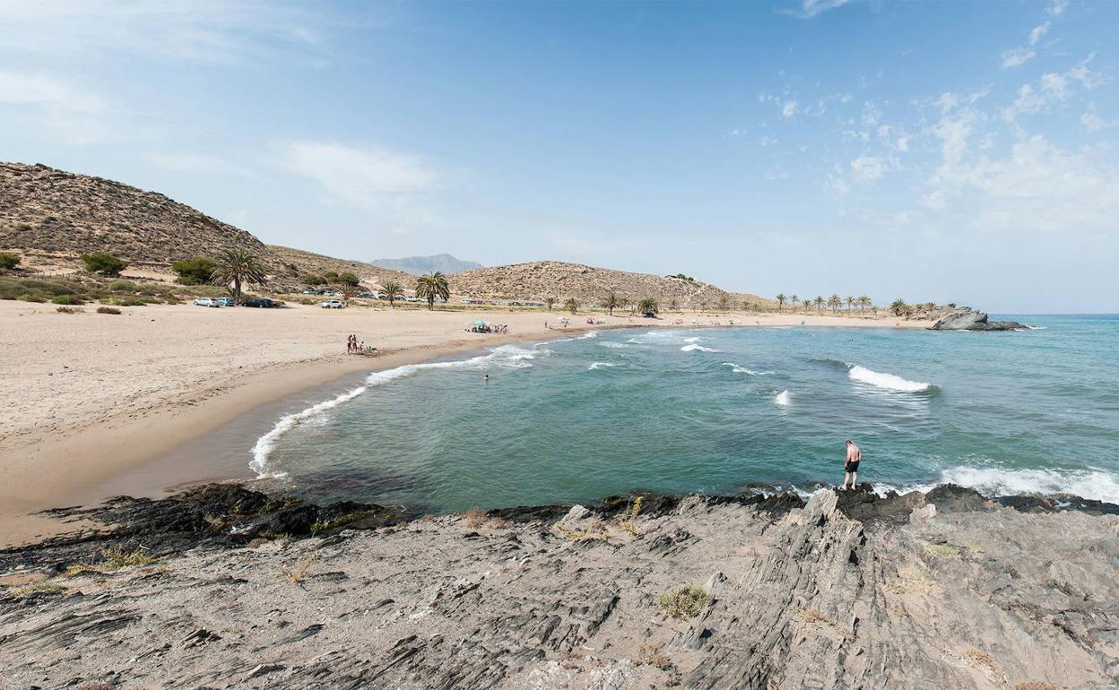 Playa de Percheles, en Mazarrón, en una fotografía de archivo.