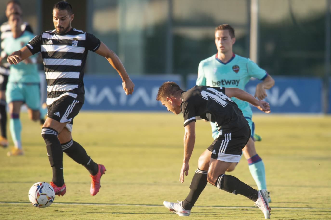 Fotos: Amistoso Levante 2 - Cartagena 1