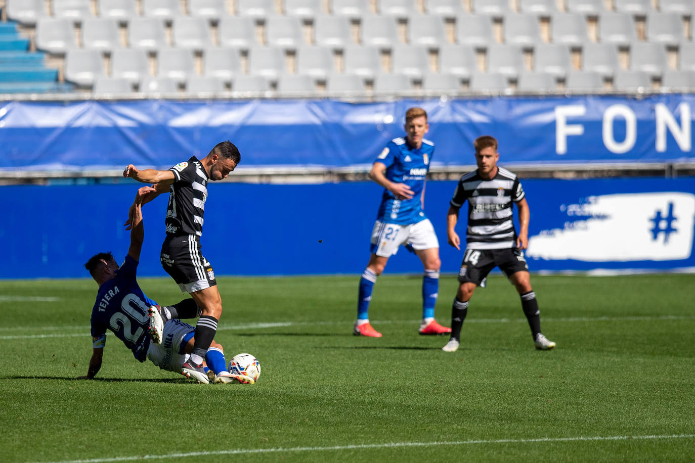 Fotos: El Efesé debuta en Segunda con empate