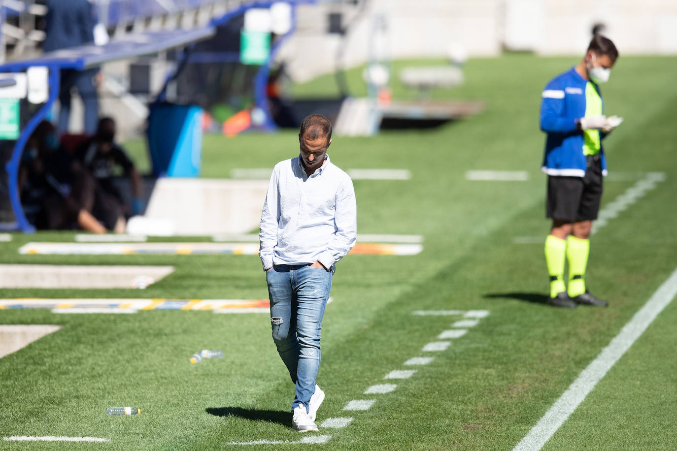 Fotos: El Efesé debuta en Segunda con empate