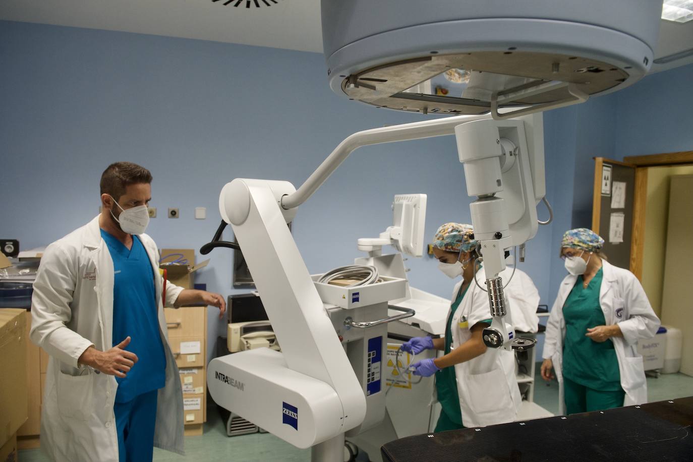 Fotos: Radioterapia en la mesa del quirófano