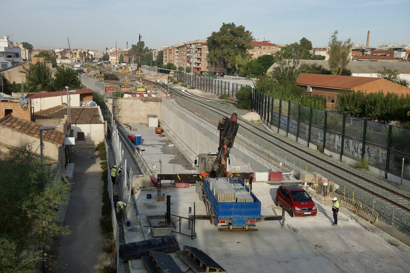 Fotos: Montan la vía para abrir el soterramiento en Murcia