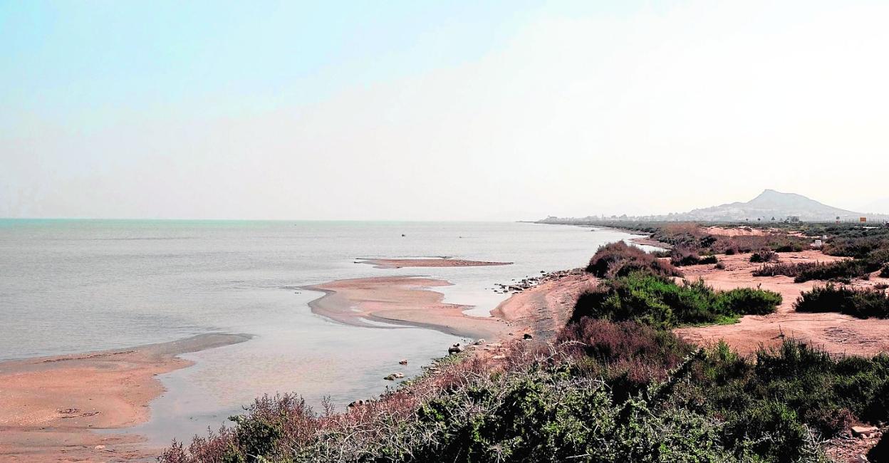 Vistas del Mar Menor desde la Rambla de El Albujón.