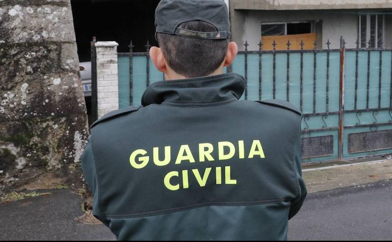 Un agente de la Guardia Civil en una foto de archivo.