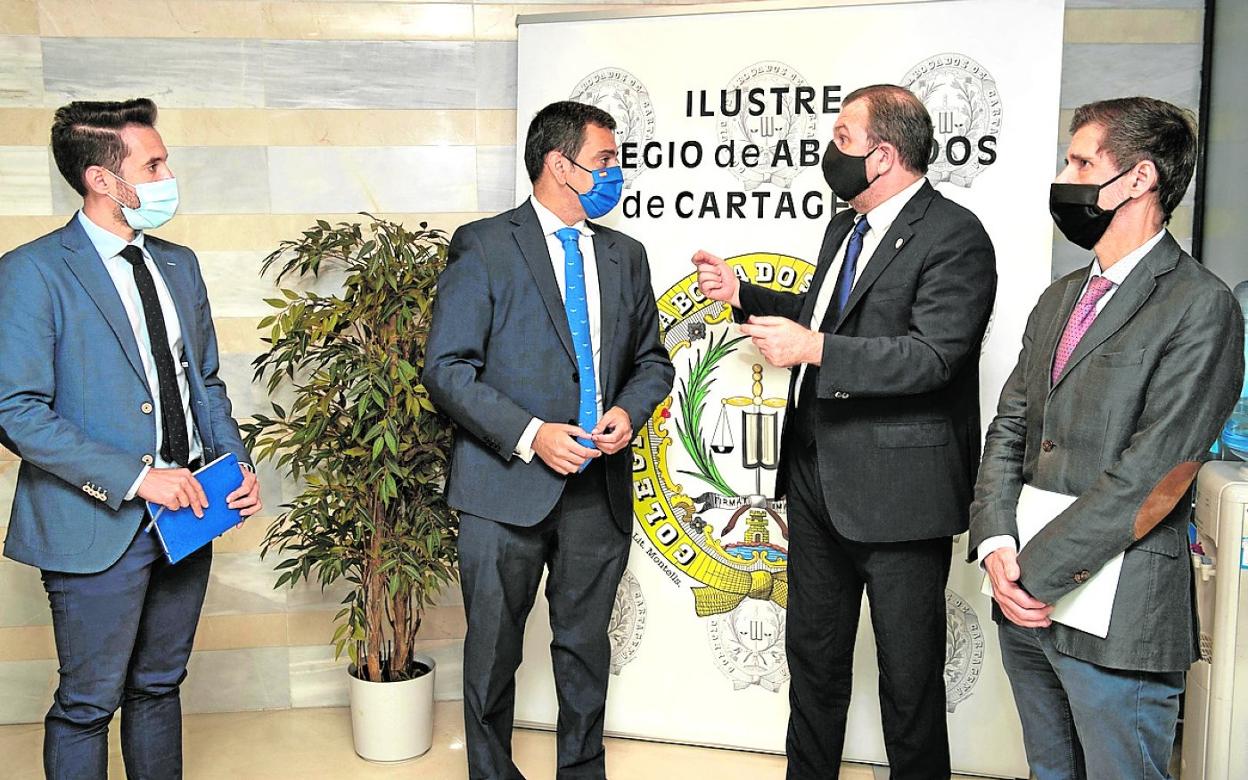 Formarán a abogados para luchar contra los okupas