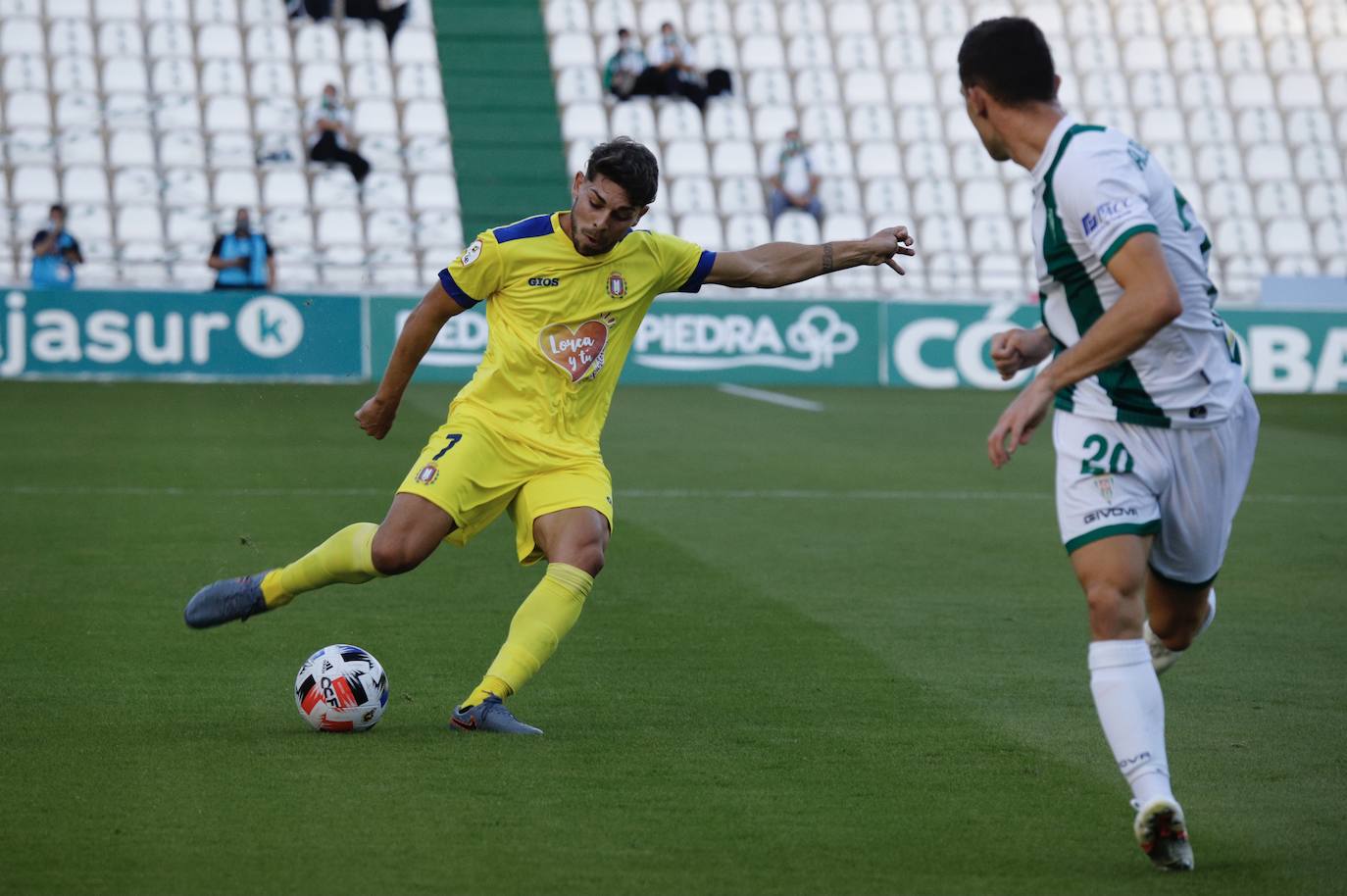 Fotos: El Lorca Deportiva pierde ante el Córdoba en su debut en Segunda B