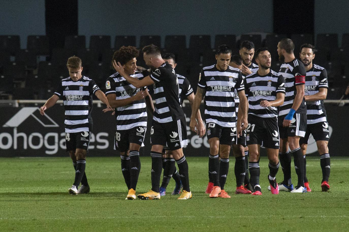 Fotos: Las imágenes del FC Cartagena 3 - UD Las Palmas 0