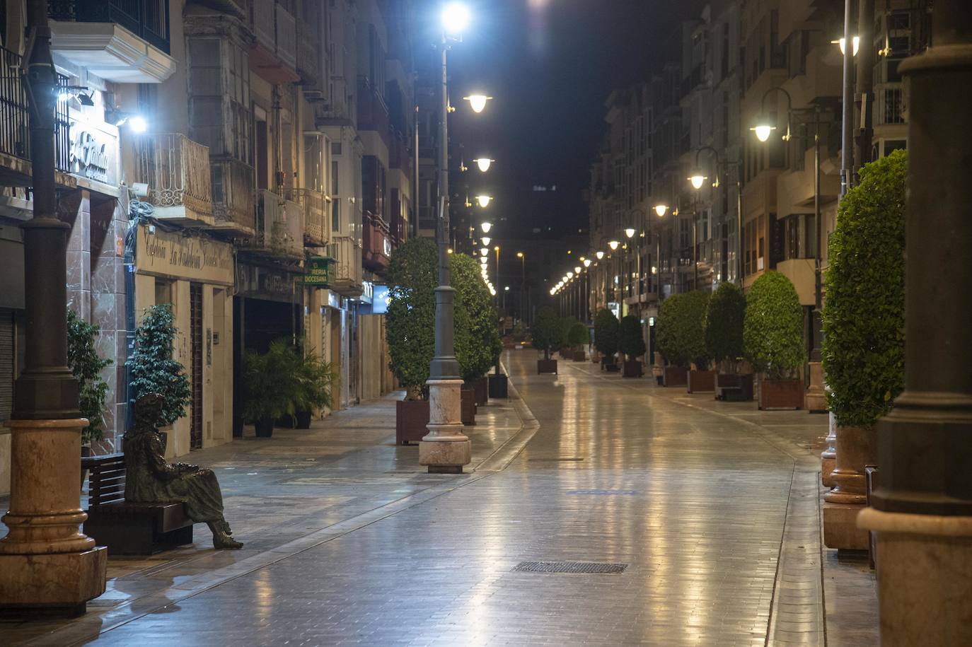 Fotos: Primera noche de toque de queda en Cartagena