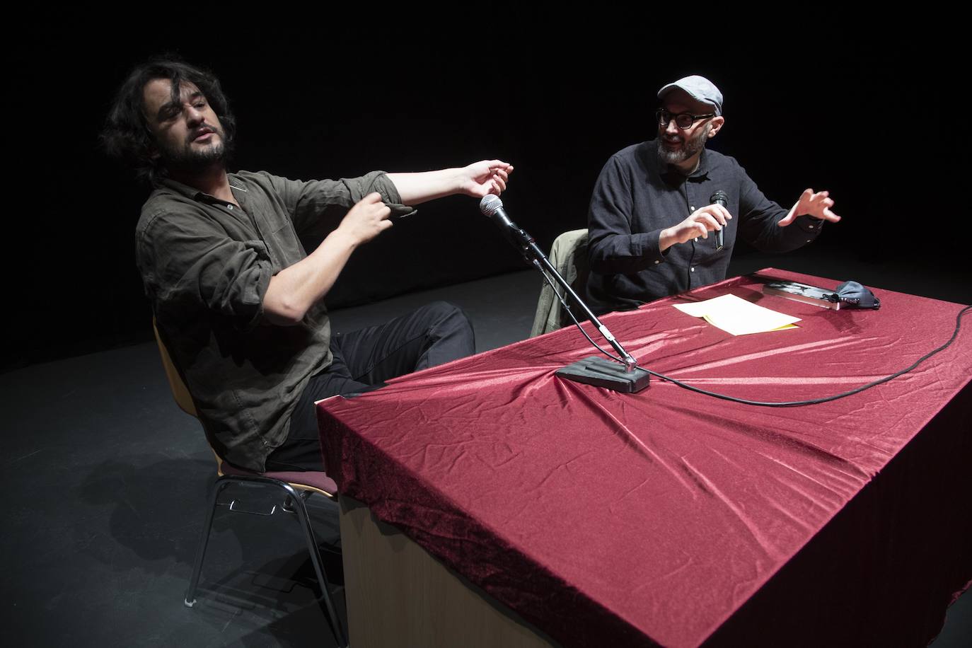 Fotos: Manuel Jabois presenta ‘Malaherba’