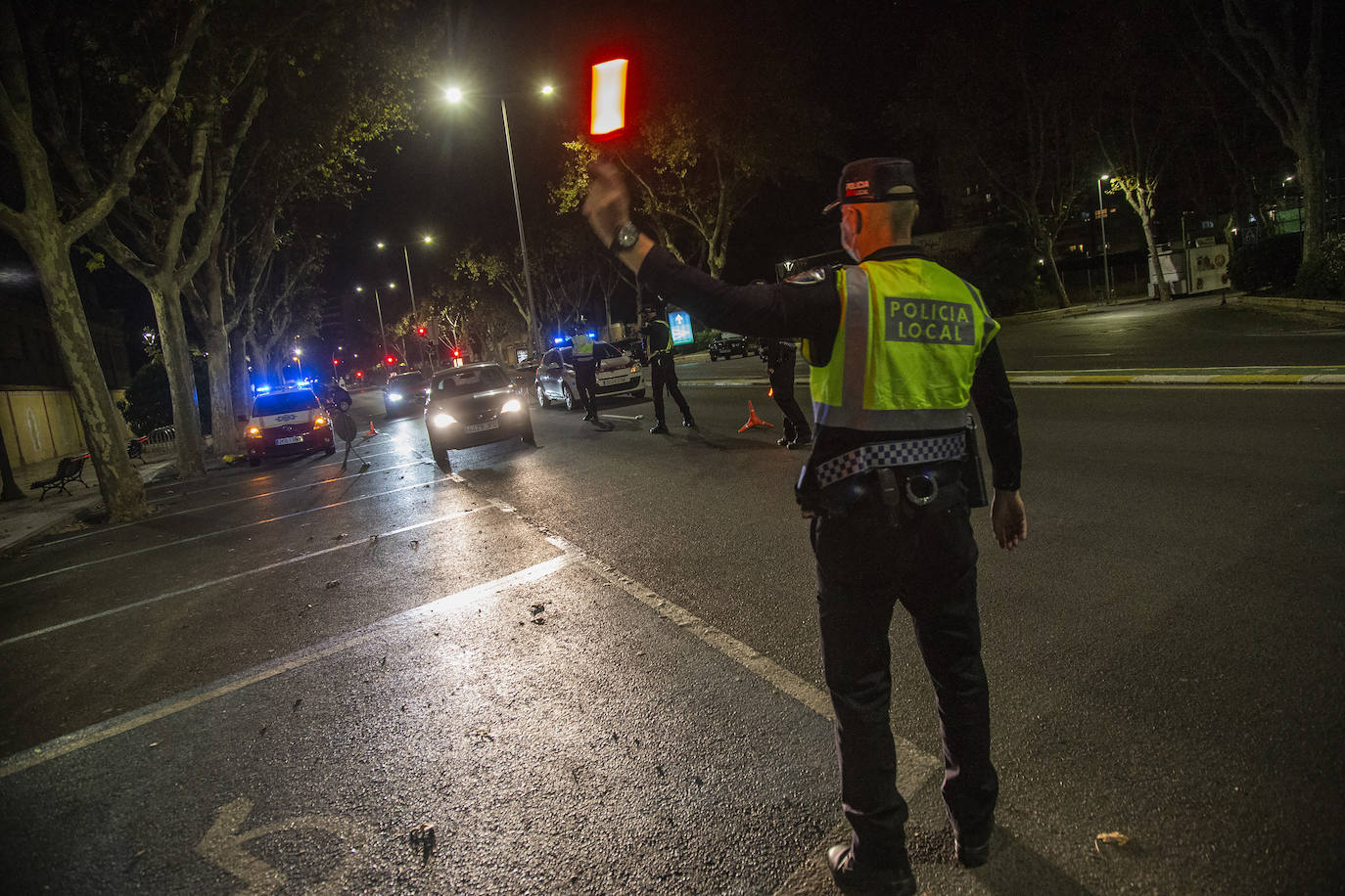 Fotos: La hora extra del toque de queda en Cartagena