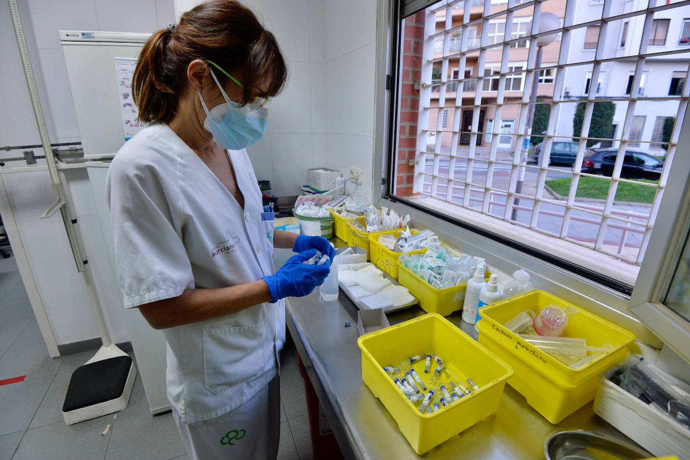 Fotos: Los centros de salud se quedan sin dosis de la vacuna de la gripe ante la alta demanda