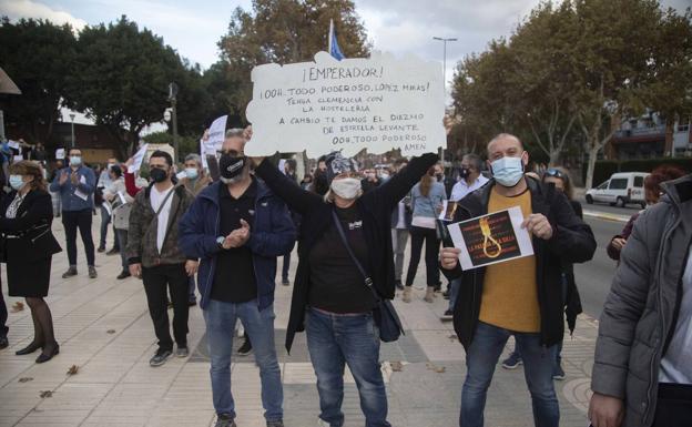 Galería. Protestas de hosteleros en Cartagena.