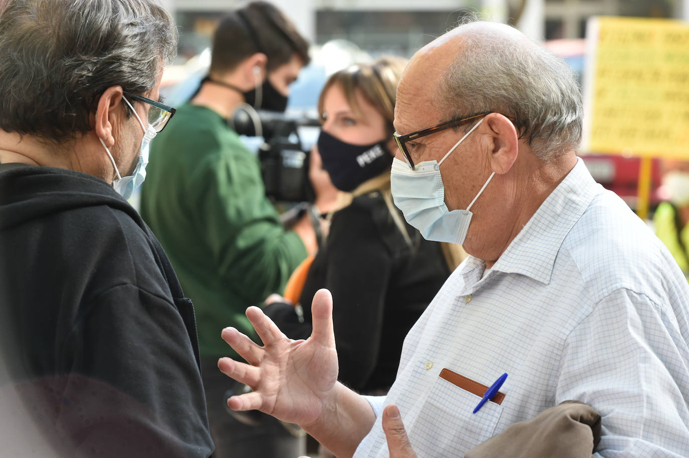 Fotos: Protesta por la Gestión de las Residencias frente a la Consejería de Política Social en Murcia