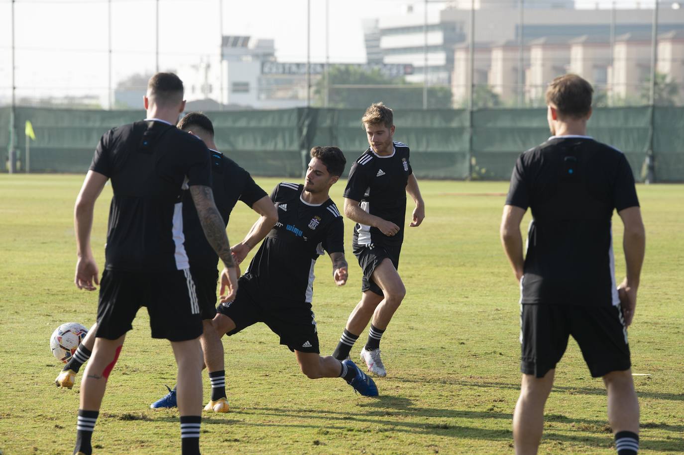 Fotos: Un Efesé que acude al duelo sin complejos