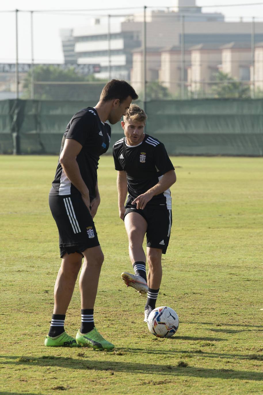 Fotos: Un Efesé que acude al duelo sin complejos