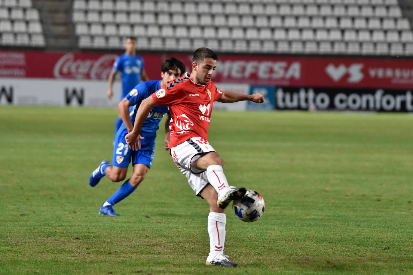 Fotos: El triunfo grana ante el Linares Deportivo, en imágenes