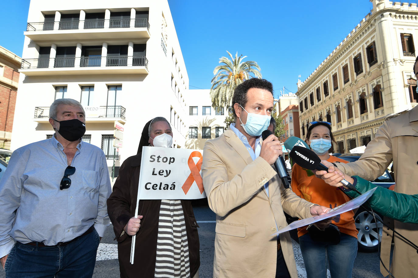 Fotos: La &#039;marea naranja&#039; recorre el centro de Murcia contra la &#039;ley Celaá&#039;